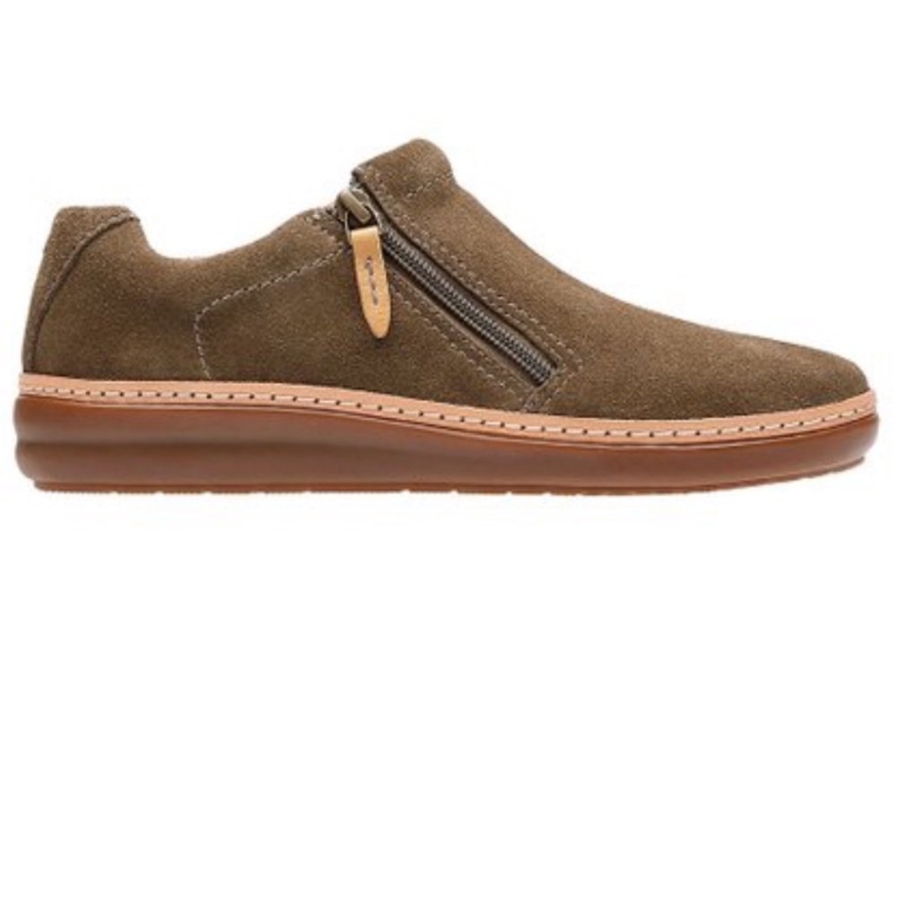 Clarks Suede Amberlee Vita Women’s Slip-on shoes